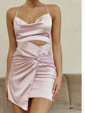 Saint secrets pink satin mini party dress size S(selfie Leslie)